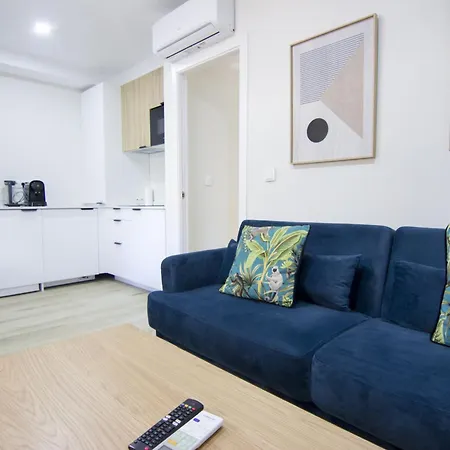 Rentalsevilla Avenida De La Borbolla I Apartamento *